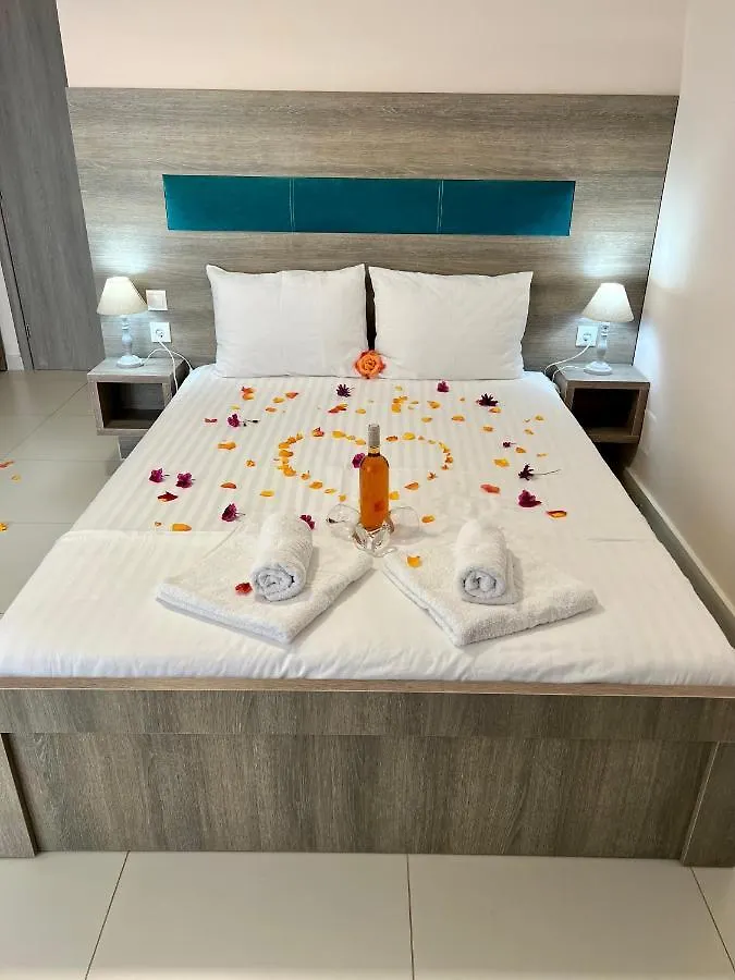Mistral Inn Himare Albanië