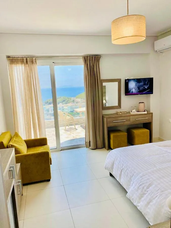 Mistral Inn Himare Albanië