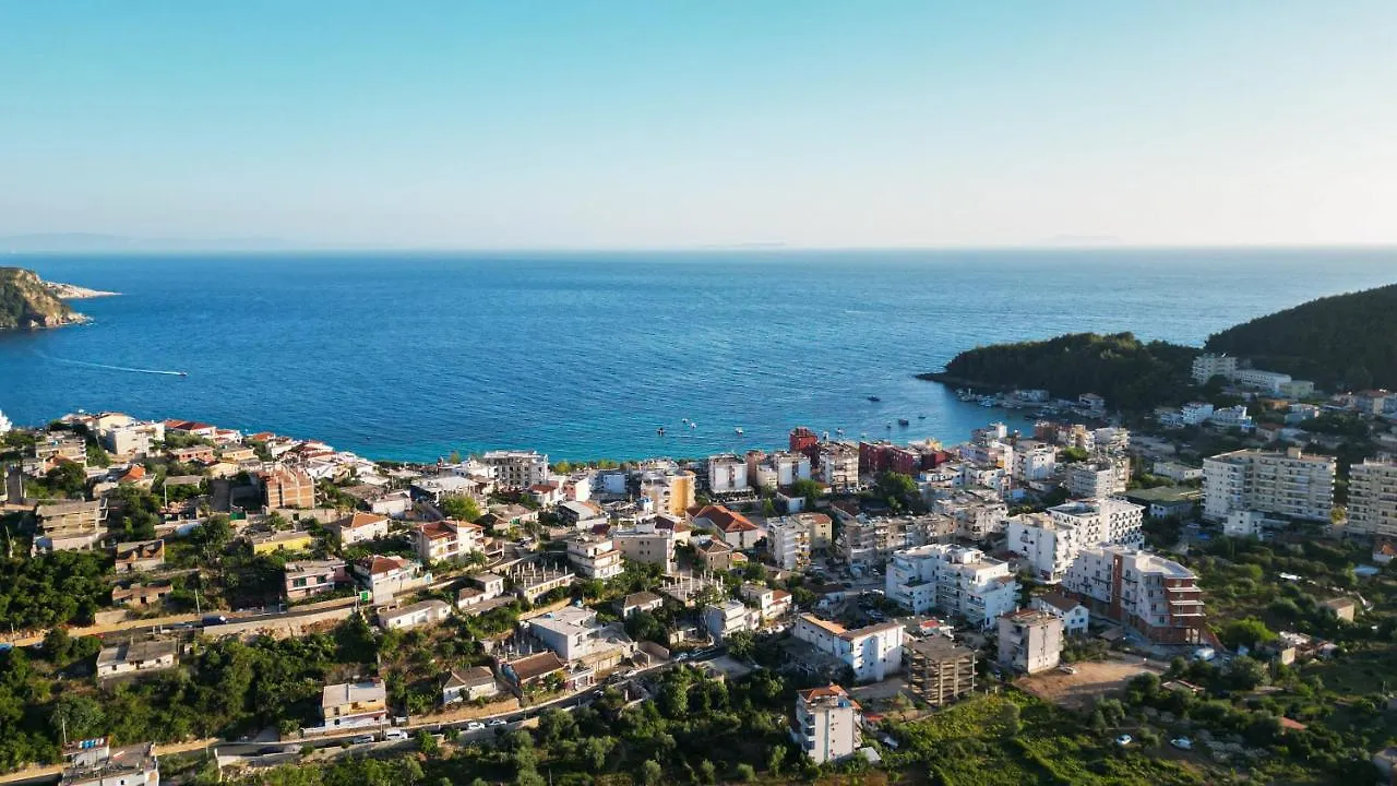 Mistral Inn Himare